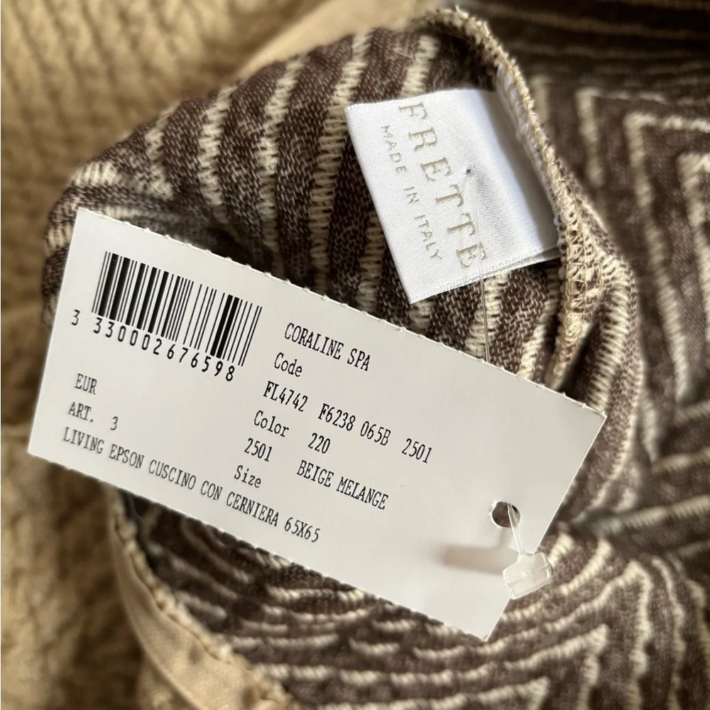 Frette Textured Cushion 100% Cotton Made in Italy 65x65 Set of 2